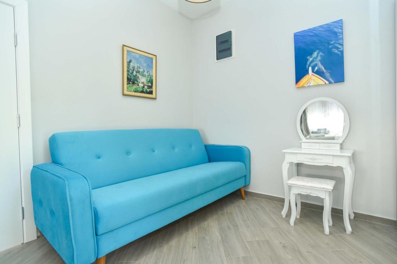 Verbalj Apartment With Swimming Pool Kotor Luaran gambar