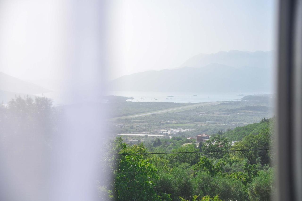 Verbalj Apartment With Swimming Pool Kotor Luaran gambar