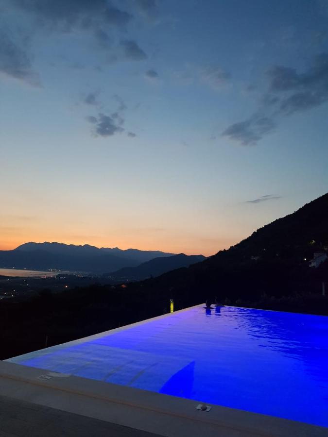 Verbalj Apartment With Swimming Pool Kotor Luaran gambar
